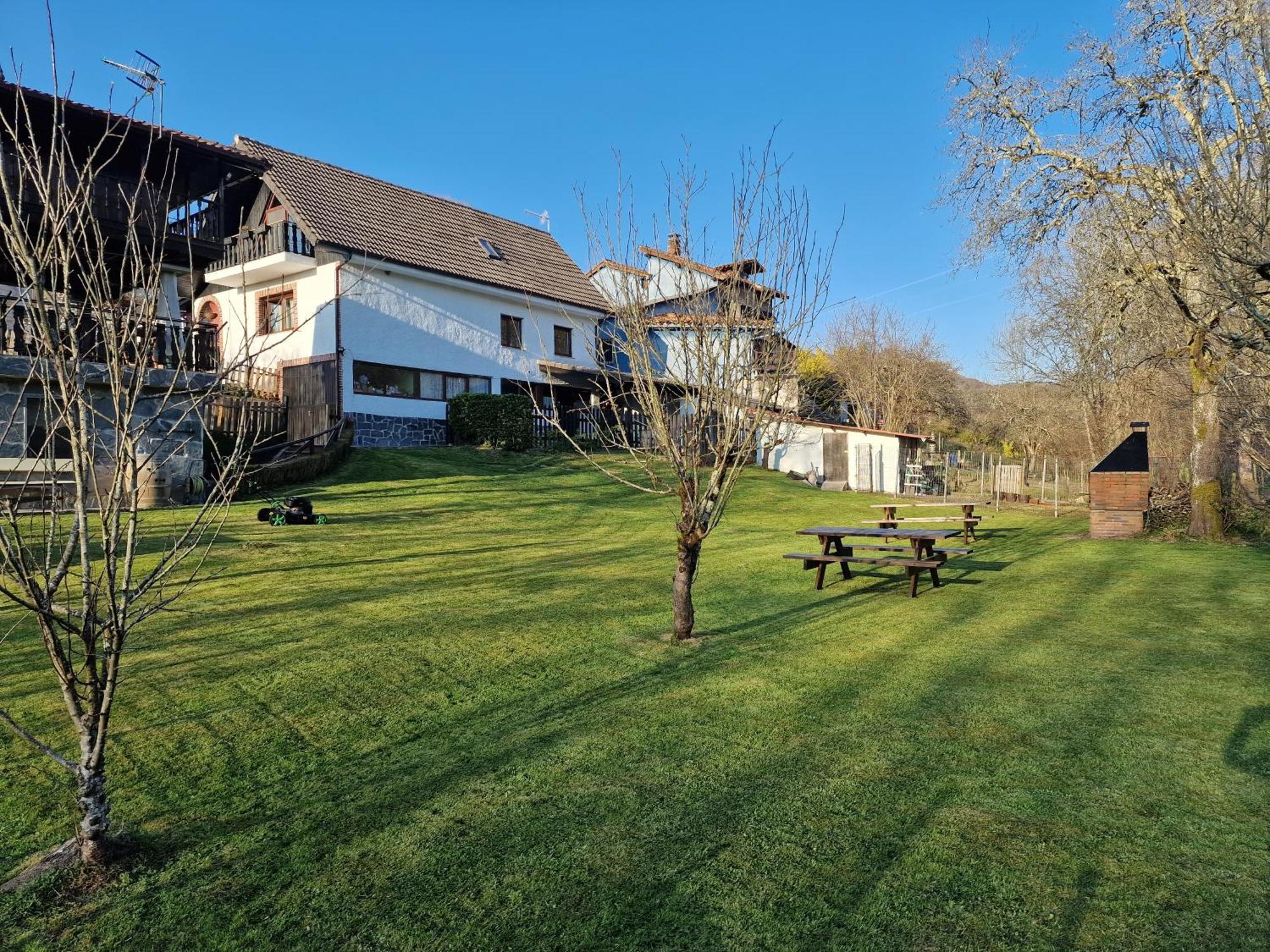 Alojamiento Con Jardin Y Barbacoa Onís Chambre photo